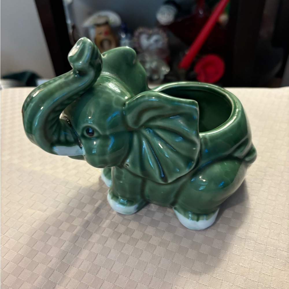 Vintage Trunk Up Happy Baby Elephant Planter